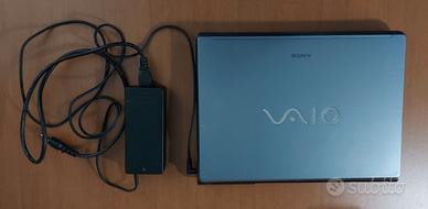 Sony Vaio PCG-7R2M con difetto