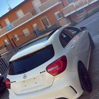 Mercedes-Benz A180 Premium