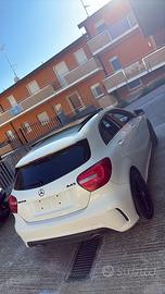 Mercedes-Benz A180 Premium