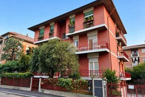 3 LOCALI A BRESCIA