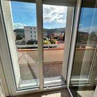 4 grandi vani luminosissimo