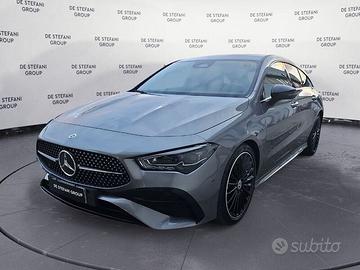 Mercedes-Benz CLA Shooting Brake 180 d AMG Li...