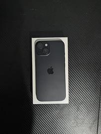 iPhone 15 128GB Nero - Batteria 89% + 4 Cover