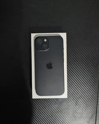 iPhone 15 128GB Nero - Batteria 89% + 4 Cover