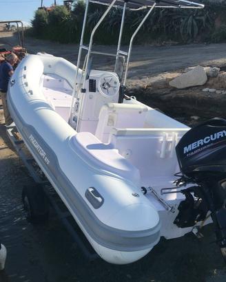 Gommone Predator 570, Mercury, motorguide (2020)