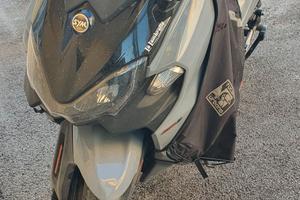 Scooter Sym Maxsym TL 508