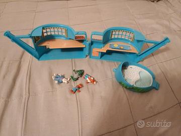 Summerhouse pool party teeny weeny families