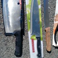 Accetta, coltelli, trincia carne e trincia pollo