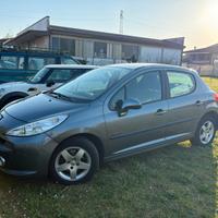 Peugeot 207 1.4 benzina 75cv
