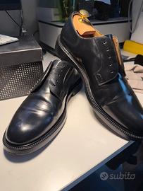 Scarpa da uomo classica colore nero allacciata cuo