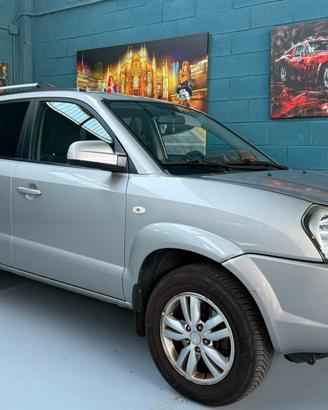 TUCSON 4X4 2.0 CVVT 16V GPL