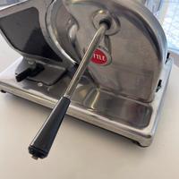Affettatrice manuale