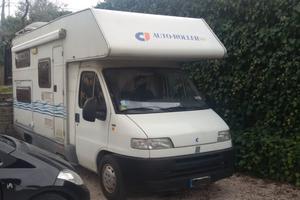 Caravan International Autoroller 3