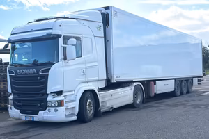 3 trattori stradali Scania