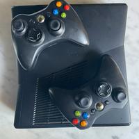 Xbox 360 slim 250gb + 2 controller - funzionante!
