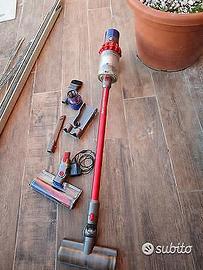 Dyson v10 motorhead