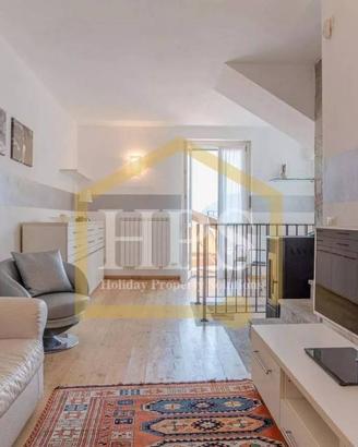 Appartamento di 110 m² con 4 locali e box auto a P