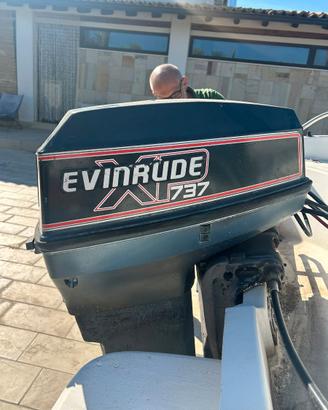 Motore fuoribordo 2T - EVINRUDE 737