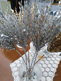 Fiori finti color oro e argento