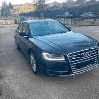 AUDI A8 3.0 TDI
