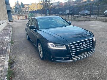 AUDI A8 3.0 TDI