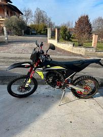 moto fantic XE competition  50