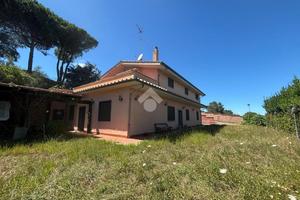 VILLA SINGOLA A MORLUPO