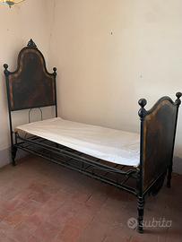 LETTO SINGOLO ferro battuto radica noce Liberty