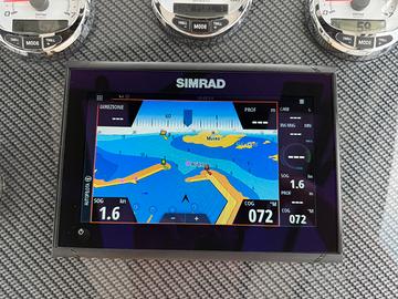 Simrad Go 9 impianto audio Hertz