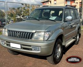 Toyota Land Cruiser 3.0 Tdi D-4D cat 5 pt KDJ95 GX