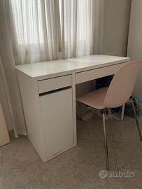 Scrivania ikea