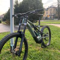 Specialized Turbo Kenevo Expert verde salvia