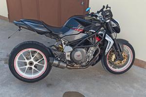 Mv brutale 910 R