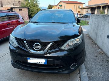 Nissan qashqai full optional
