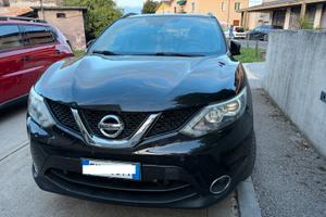 Nissan qashqai full optional