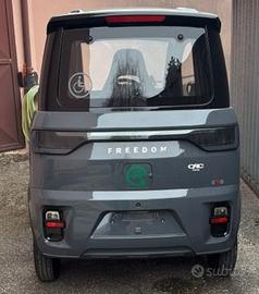 Auto elettrica minicar FREEDOM EVO