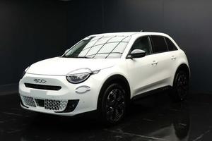 FIAT 600 5p 1.2 MHEV 145cv DCT La Prima II