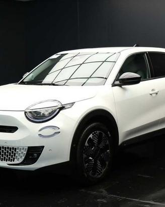 FIAT 600 5p 1.2 MHEV 145cv DCT La Prima II