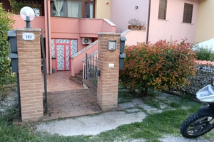 Casa semindipendente