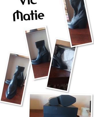 Stivaletti ( Vic Matie) n 36