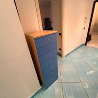 Cassettiera in legno