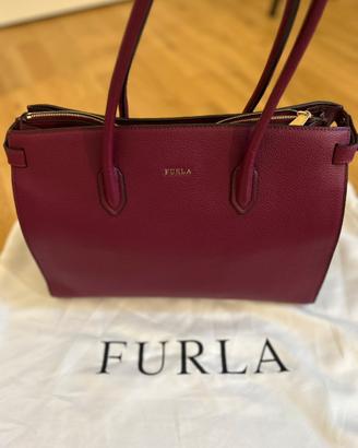 Furla Pin M Tote Amarena nuova mai usata