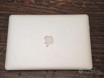 MacBook Air intel i5 - SSD 1TB - Batteria NUOVA