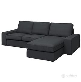 Divano Kivik Ikea + poggiapiedi pari al nuovo