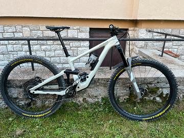 Specialized enduro comp 2021