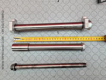 PERNI RUOTA KTM SM 690 2007 2008