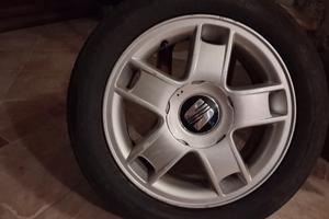 Cerchi in lega più gomme