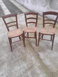 12 sedie rustiche in legno con seduta in paglia