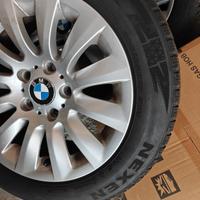 gomme con cerchi 205 55 16