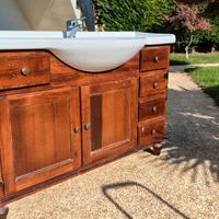 mobile bagno arte povera